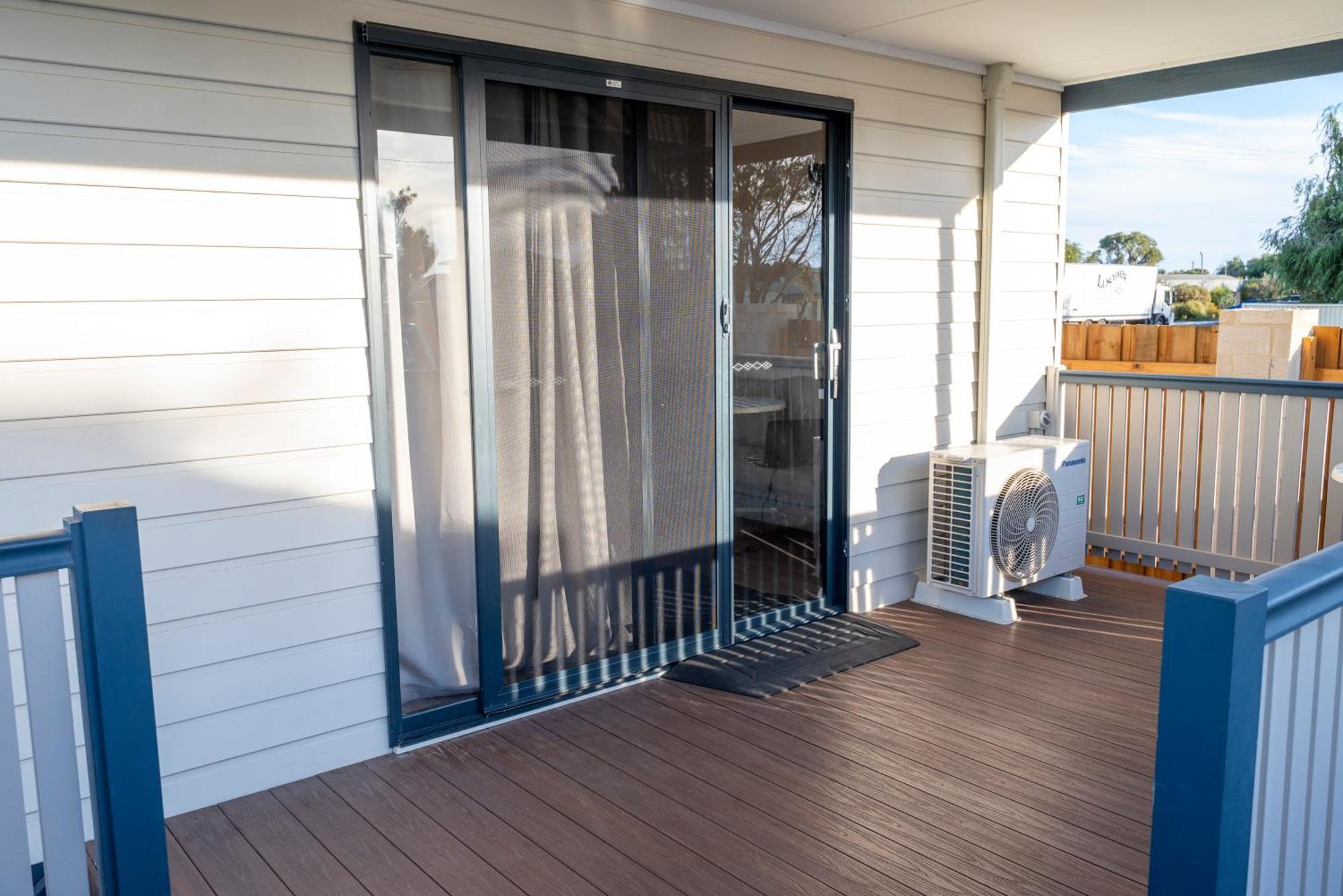 Jurien Bay Tourist Park Hotel Ngoại thất bức ảnh